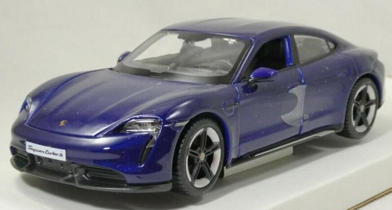 BBURAGO - 1:24 Plus Porsche Taycan Turbo S 2019 Carrara Blue