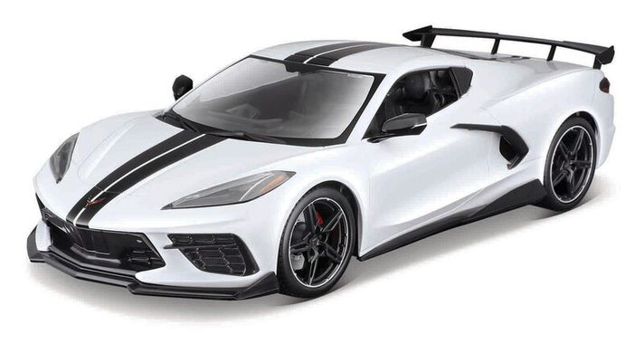 MAISTO - 2020 Chevrolet Corvette Stingray Coupe (High Wing), alb, 1:18