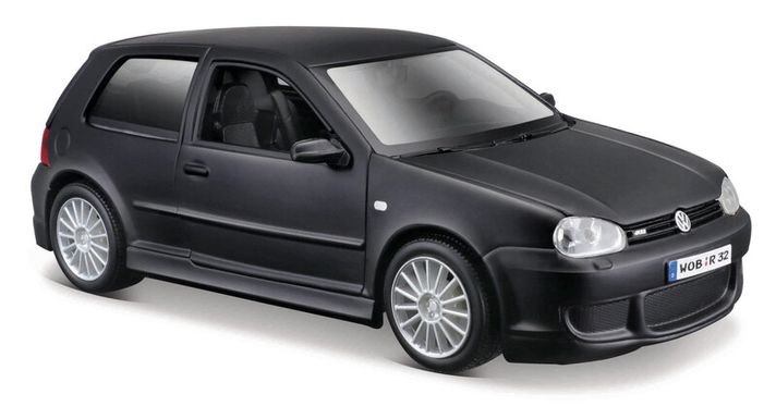 MAISTO - Volkswagen Golf R32, negru mat, 1:24