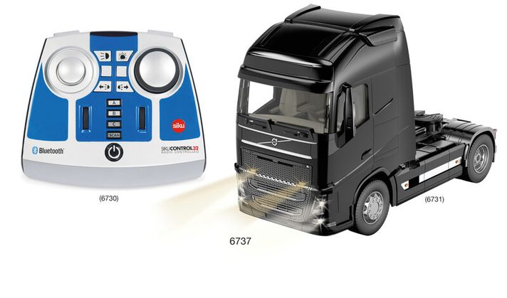 SIKU - Control - Bluetooth tractor Volvo FH16 cu telecomandă